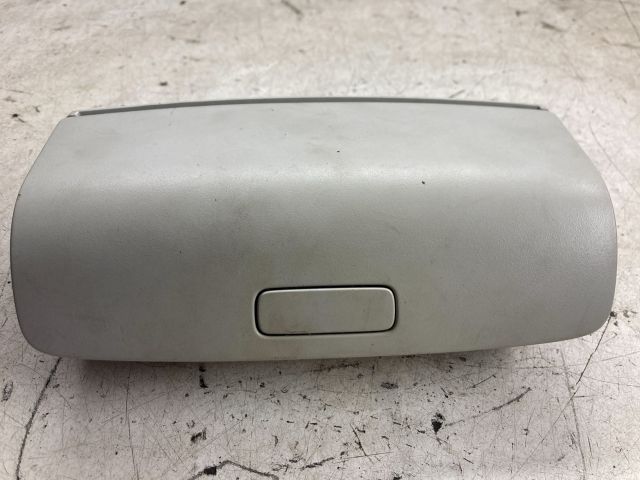 bontott VW PASSAT B6 Első Tároló Rekesz