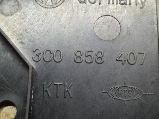 bontott VW PASSAT B6 Első Tároló Rekesz