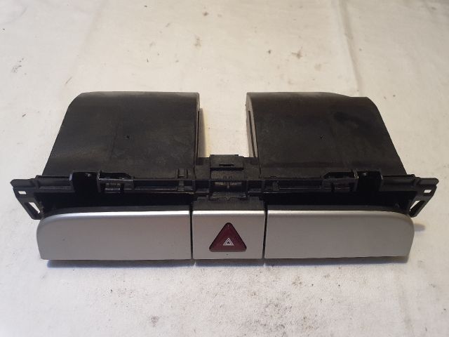 bontott VW PASSAT B6 Első Tároló Rekesz