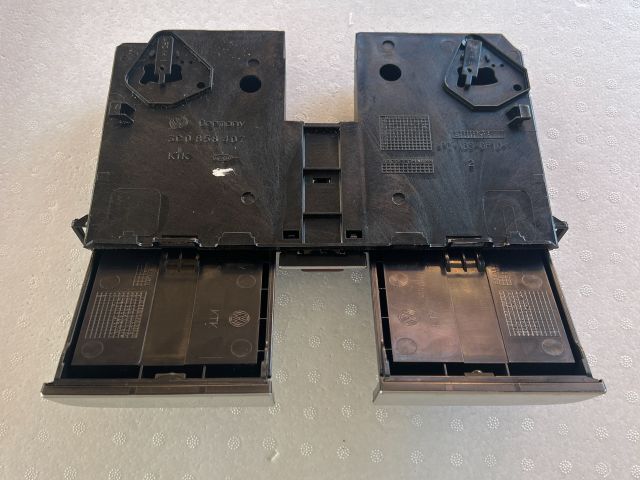 bontott VW PASSAT B6 Első Tároló Rekesz