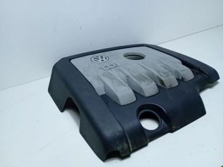 bontott VW PASSAT B6 Felső Hűtőburkolat