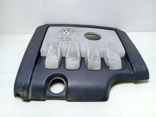 bontott VW PASSAT B6 Felső Hűtőburkolat