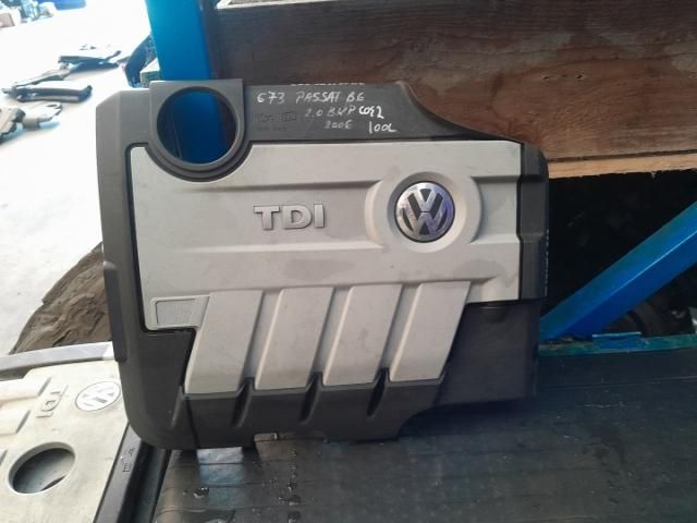 bontott VW PASSAT B6 Felső Hűtőburkolat