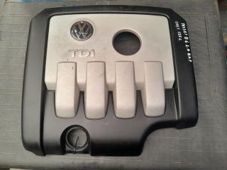 bontott VW PASSAT B6 Felső Hűtőburkolat