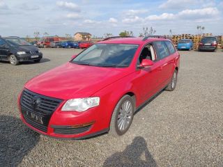 bontott VW PASSAT B6 Felső Hűtőburkolat