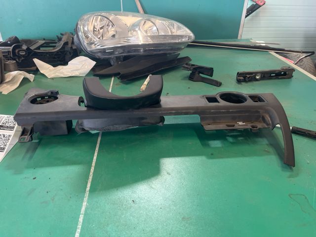 bontott VW PASSAT B6 Felső Kormányoszlop Burkolat