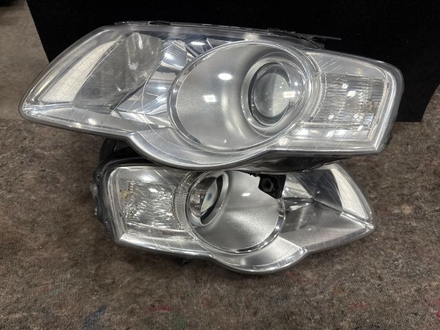 bontott VW PASSAT B6 Fényszóró Pár