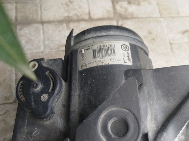 bontott VW PASSAT B6 Fényszóró Pár