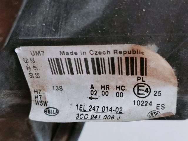 bontott VW PASSAT B6 Fényszóró (Pozíciófüggetlen)