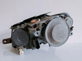 bontott VW PASSAT B6 Fényszóró (Pozíciófüggetlen)