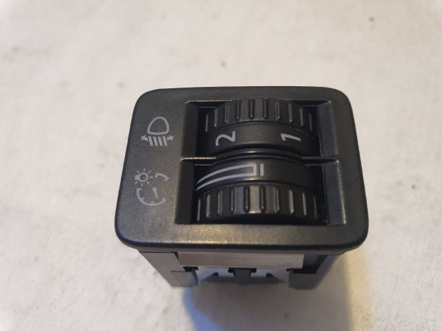 bontott VW PASSAT B6 Fényszórómagasság Állító Kapcsoló