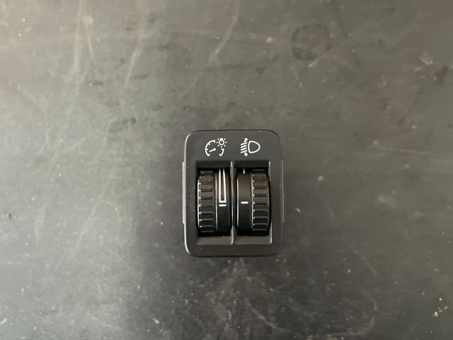 bontott VW PASSAT B6 Fényszórómagasság Állító Kapcsoló