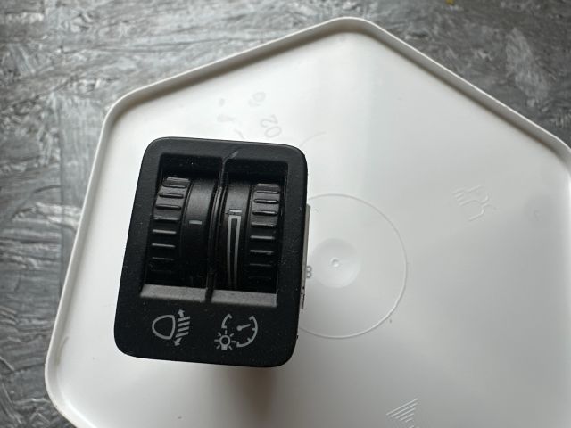 bontott VW PASSAT B6 Fényszórómagasság Állító Kapcsoló