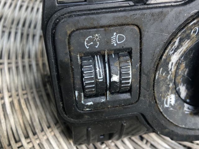 bontott VW PASSAT B6 Fényszórómagasság Állító Kapcsoló