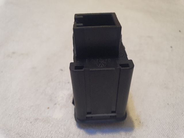 bontott VW PASSAT B6 Fényszórómagasság Állító Kapcsoló