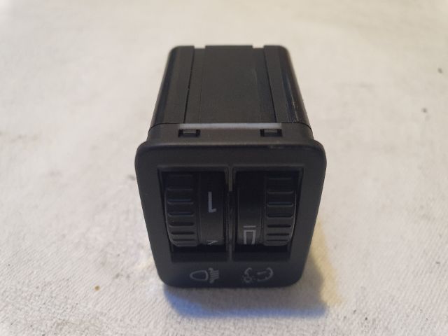 bontott VW PASSAT B6 Fényszórómagasság Állító Kapcsoló