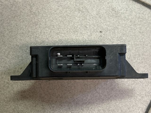 bontott VW PASSAT B6 Feszültségszabályzó