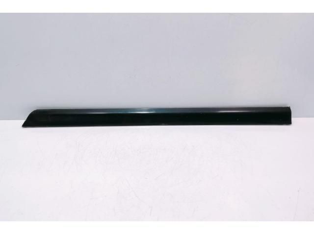 bontott VW PASSAT B6 Függőleges Ajtó Díszléc