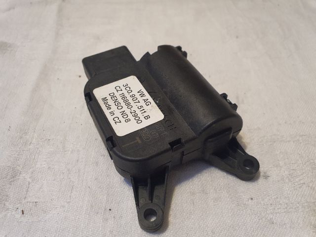 bontott VW PASSAT B6 Fűtés Állító Motor