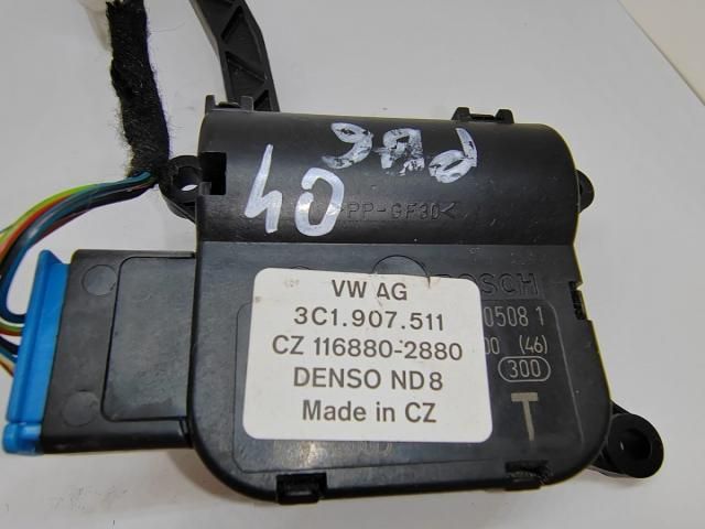 bontott VW PASSAT B6 Fűtés Állító Motor