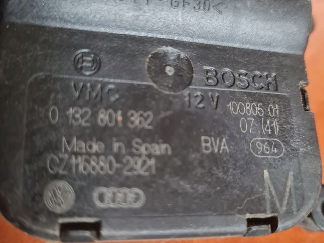 bontott VW PASSAT B6 Fűtés Állító Motor
