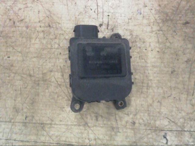 bontott VW PASSAT B6 Fűtés Állító Motor