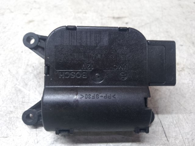 bontott VW PASSAT B6 Fűtés Állító Motor