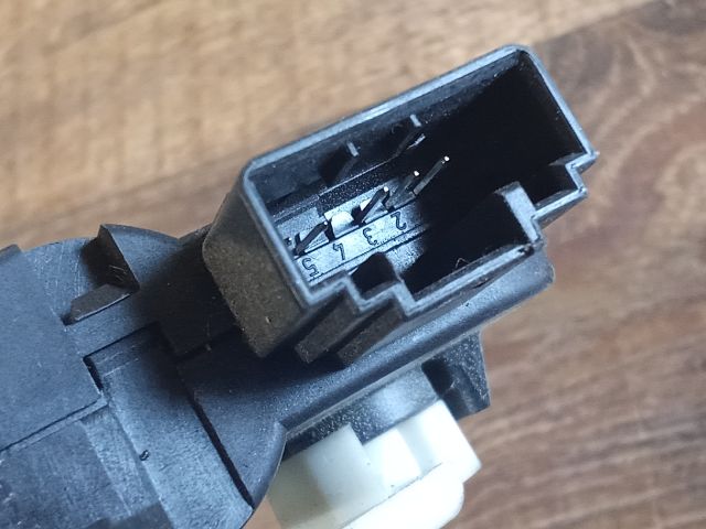 bontott VW PASSAT B6 Fűtés Állító Motor