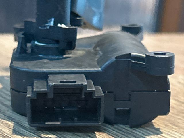 bontott VW PASSAT B6 Fűtés Állító Motor