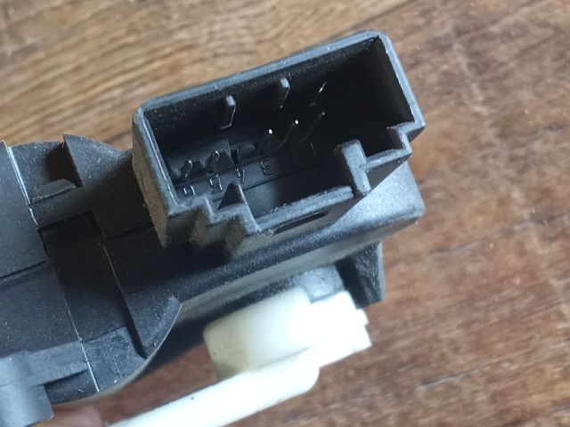 bontott VW PASSAT B6 Fűtés Állító Motor