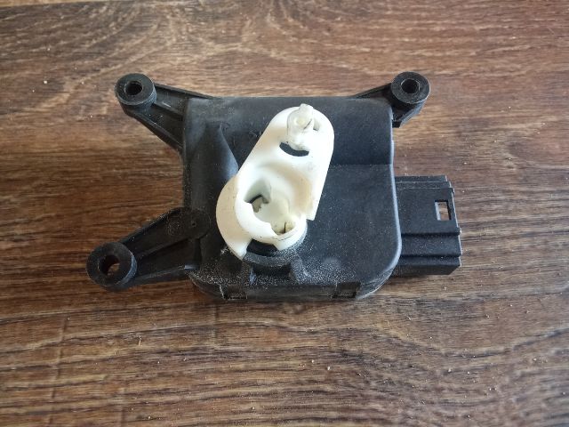 bontott VW PASSAT B6 Fűtés Állító Motor