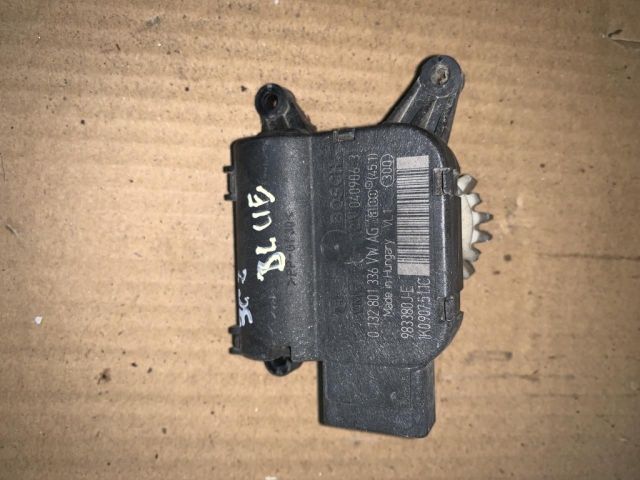 bontott VW PASSAT B6 Fűtés Állító Motor