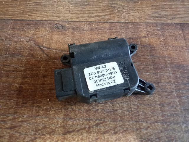 bontott VW PASSAT B6 Fűtés Állító Motor