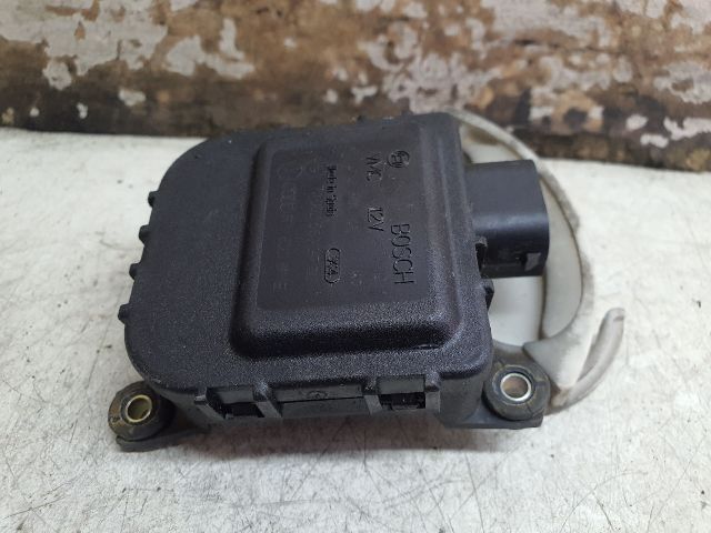 bontott VW PASSAT B6 Fűtés Állító Motor