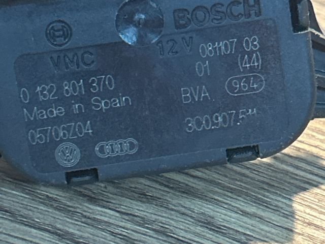 bontott VW PASSAT B6 Fűtés Állító Motor