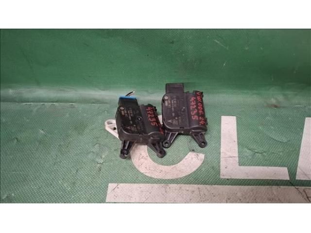 bontott VW PASSAT B6 Fűtés Állító Motor