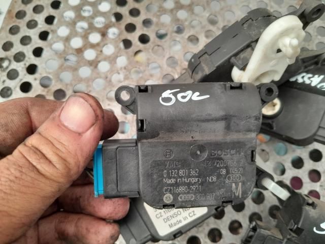 bontott VW PASSAT B6 Fűtés Állító Motor