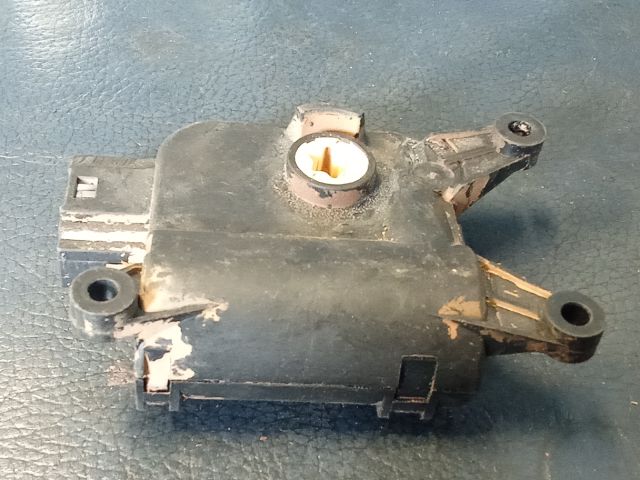 bontott VW PASSAT B6 Fűtés Állító Motor