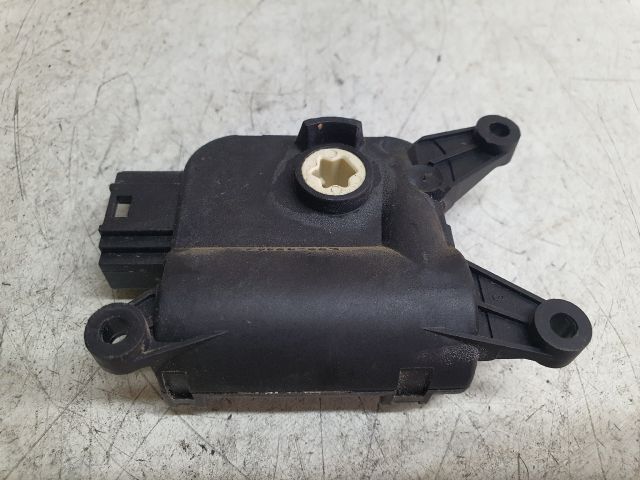 bontott VW PASSAT B6 Fűtés Állító Motor