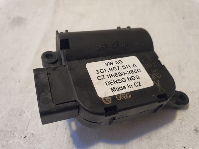 bontott VW PASSAT B6 Fűtés Állító Motor