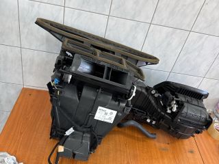 bontott VW PASSAT B6 Fűtés Box