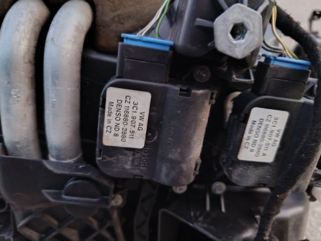 bontott VW PASSAT B6 Fűtés Box