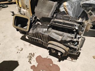 bontott VW PASSAT B6 Fűtés Box