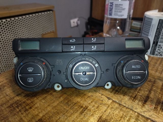 bontott VW PASSAT B6 Fűtéskapcsoló (digit klímás)