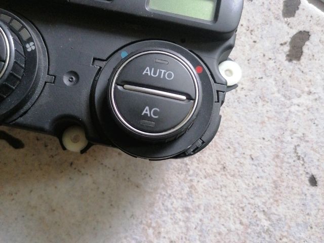 bontott VW PASSAT B6 Fűtéskapcsoló (digit klímás)