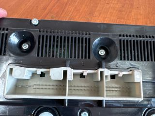 bontott VW PASSAT B6 Fűtéskapcsoló (digit klímás)