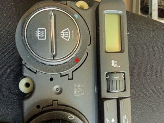 bontott VW PASSAT B6 Fűtéskapcsoló (digit klímás)