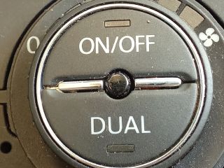 bontott VW PASSAT B6 Fűtéskapcsoló (digit klímás)