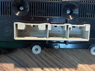 bontott VW PASSAT B6 Fűtéskapcsoló (digit klímás)