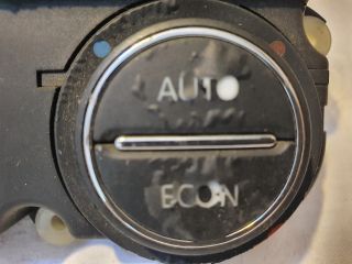 bontott VW PASSAT B6 Fűtéskapcsoló (digit klímás)